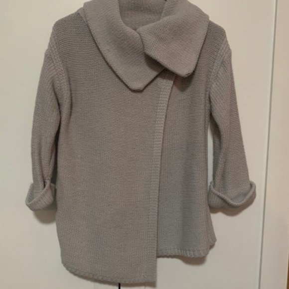 Gray Old Navy Wrap Sweater - Picture 1 of 5